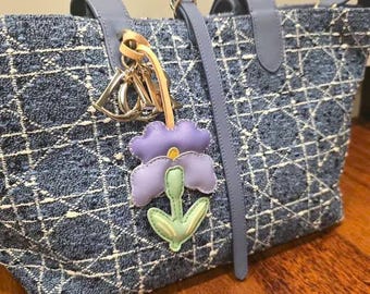 Handmade Leather Flower Bag Charm: Eco-Friendly Purse Keychain Gift