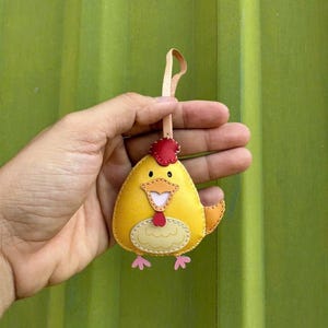 Funny Animal Bag Charm | Handmade Vegan Leather Purse Charm | Cute Keychain | Unique Bag Accessory | Gift for Her | Animal Keychain