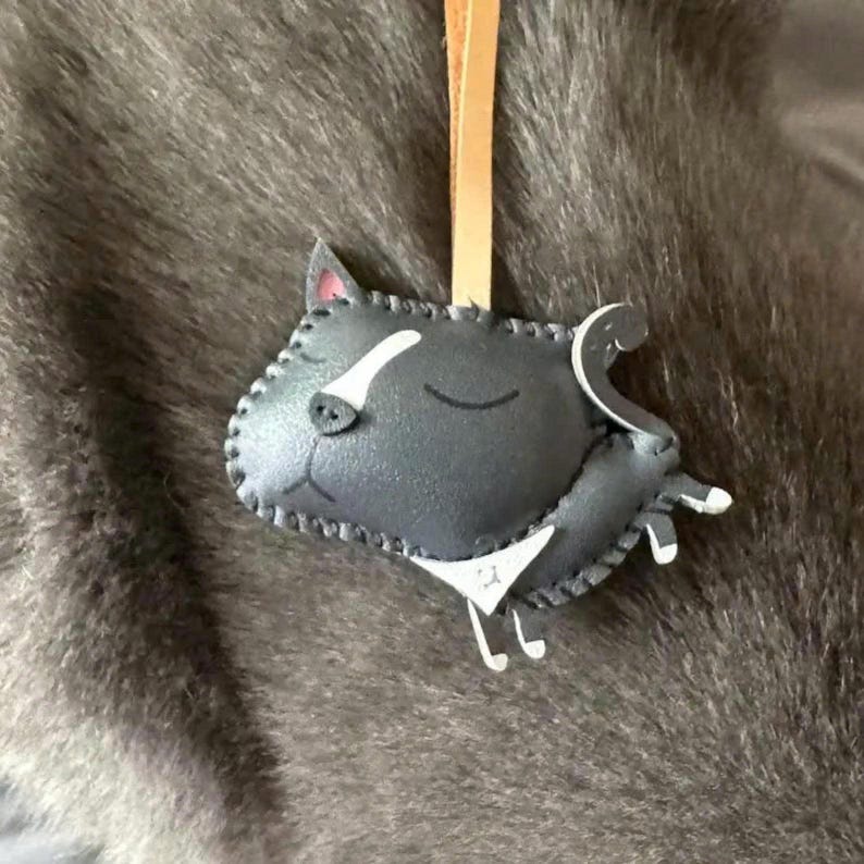 Tuxedo Cat, Bicolor Cat Bag Charm, Unique Microfiber Bag Charm, Cute Key Chain, Handmade Bag Charm, Keychain Gift, Animal Keychain British Shorthair