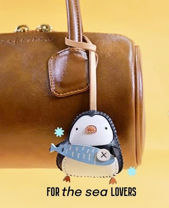 Penguin Bag Charm, Unique Bag Charm, Cute Key Chain, Handmade Bag Charm, Keychain Gift, Animal Keychain, Gift for Friends