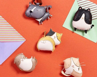 All About Cats Bag Charm, Unique Bag Charm, Cute Key Chain, Handmade Bag Charm, Keychain Gift, Animal Keychain, Cat Collection Charm