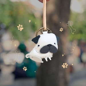 Pug Dog Leather Bag Charm, Unique Bag Charm, Cute Key Chain, Handmade Bag Charm, Keychain Gift, Animal Keychain, Dog Lovers