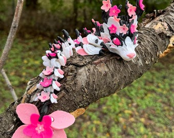 Cherry Blossom Dragon: Articulating 3D-Printed Fidget