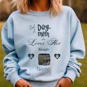 Personalized Beagle Dog Mom Sweatshirt,Custom Dog Photo Shirt,Beagle Gift,Dog Lover Fall Sweater,Dog Mom Shirt,Fur Mama Shirt