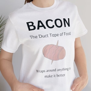 Everybody Loves Bacon Sweatshirt, Bacon Lover Gift, Breakfast Lover Gift, Happy With Bacon, Funny Bacon Shirt, Bacon Humor
