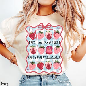 Strawberry Bachelorette Party Shirts, Comfort Colors® Bride Team Bride Shirt, Pink Coquette Matching Bridesmaid Group Tee, Bridal Party Gift