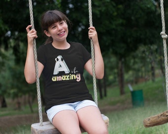 A is For Amazing With Big Eyes Camiseta de manga corta para jóvenes Ideas de regalos, Regalo para ella, Regalo para él, Camisa de mujer, Camisa de hombre, Camisa de niños