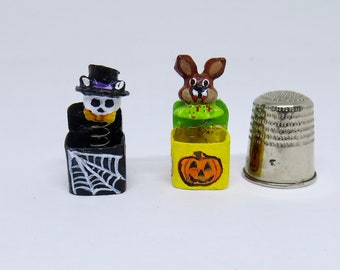 Dollhouse Miniature 1:12, Haunted Halloween Jack in the Box Pair Toy, Cat, VampireBunny OOAK