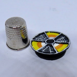 Puppenhausminiatur 1:12, Haunted Halloween LAZY SUSAN, handgemaltes Unikat
