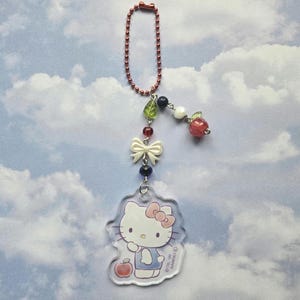 Beaded Animal Character Keychains. Kitty Keychain. Bow Keychain. Bag Keychain. Beaded Keychain. Flower Keychain.