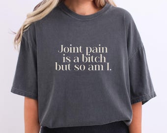 Camiseta divertida con mensaje sobre enfermedades crónicas. El dolor articular es una pesadilla. Regalo para osteoartritis. Gota. Espondilitis anquilosante. Artritis reumatoide. Lupus. No apto para el trabajo.