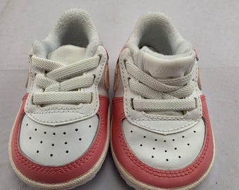 Nike Baby Air Force 1 Shoes White & Pink Size 2C CK2201-100
