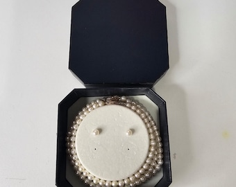 Cultured Pearl Necklace And Bracelet Set 10K Yellow Gold