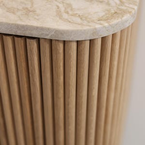 Floating Curved Sing sink vanity with White Oak Rounded Reeds Front 22"-32"-36" Powder zdjęcie 3