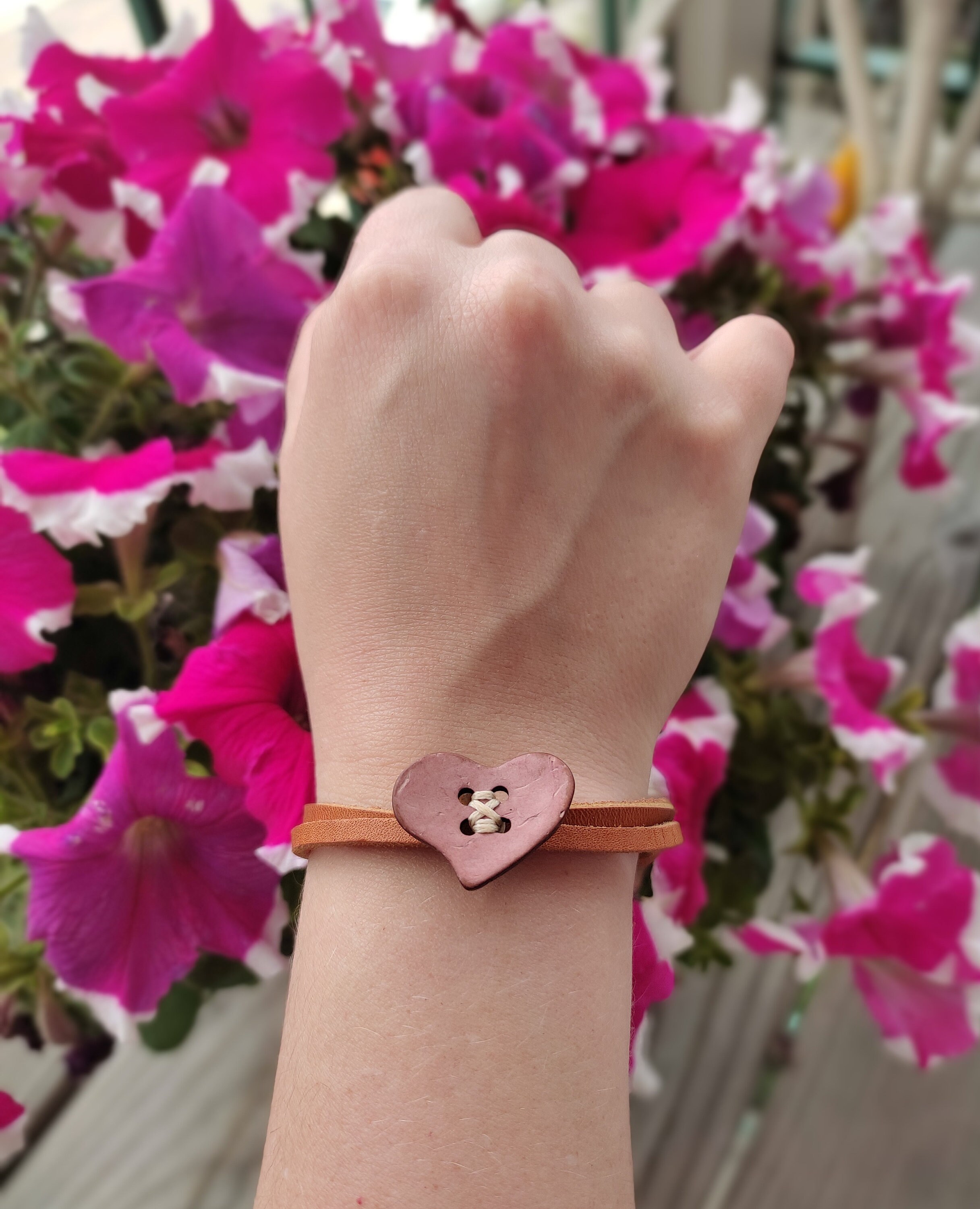 Heart Button Bracelet - Etsy Heart Button Bracelet - Etsy