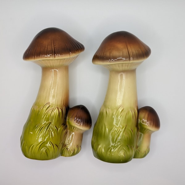 Cute Mushroom Salt And Pepper Shakers Set With Tray - Ceramic Kitchen Decor, Cottagecore Gift