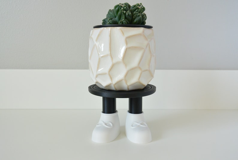 Baby Shoe Plant Stand for Indoor Plant Decor 3D Printed Plant Holder Gift for Her, Him, and Plant Lover, Birthday Cute Cupcake Cake Stand image 3