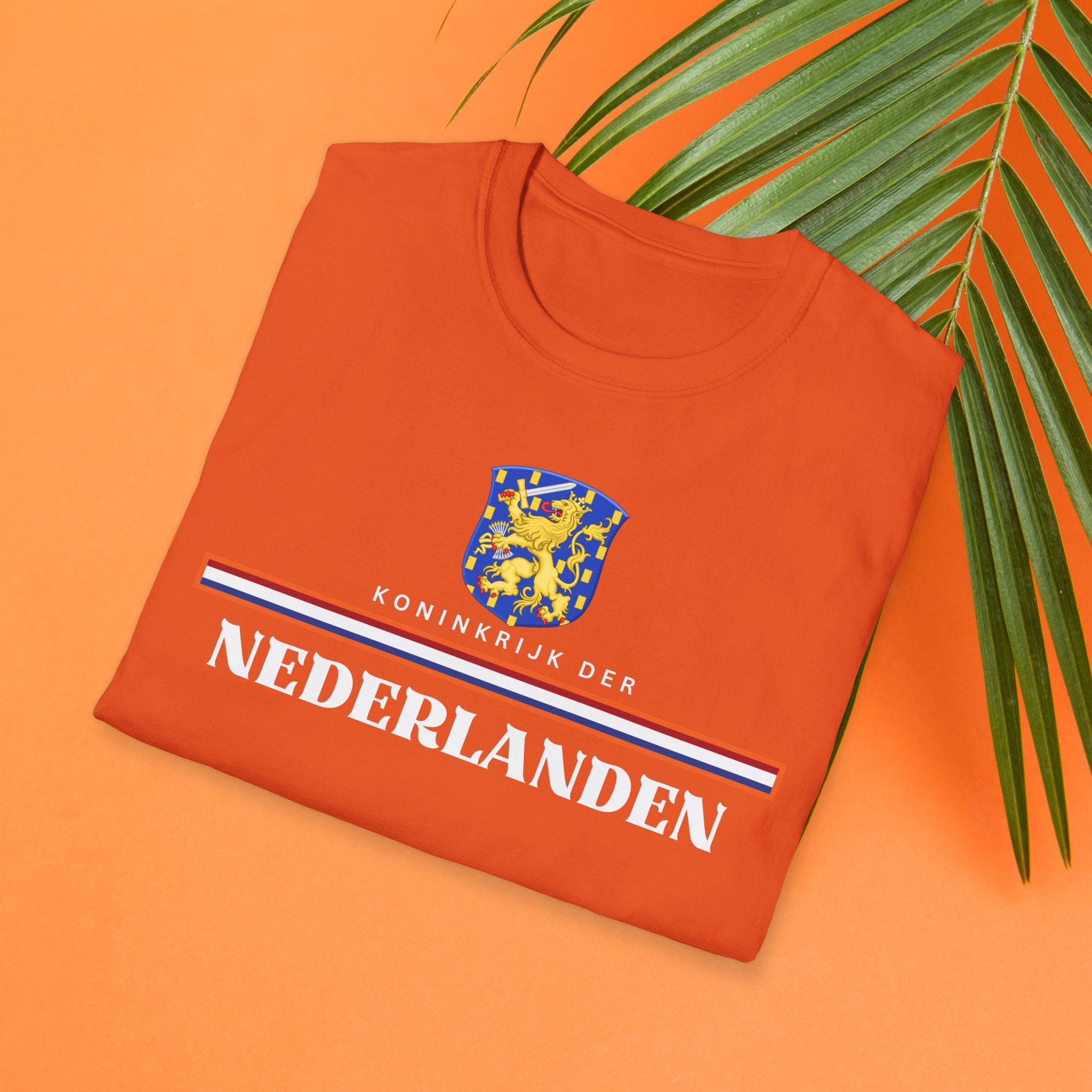 Koninkrijk der Nederlanden Unisex Softstyle Tee Kingdom of the Netherlands Coat of Arms with Flag