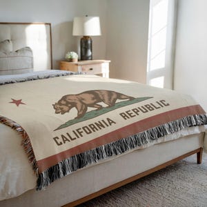 California Flag Woven Blanket Jacquard Cotton Throw, Decorative Wall Art or Cozy Couch Blanket