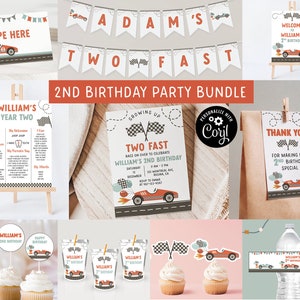 Op de afbeelding: Een printbare feestbundel voor een 2e verjaardag met een raceautothema. De bundel bevat een welkomstbord, een bedankkaartje, een verjaardagsuitnodiging, een banner, een cupcaketopper, een waterfleslabel en een bord voor een mijlpaalkaart. De kleuren zijn rood, blauw, zwart, wit en grijs.
