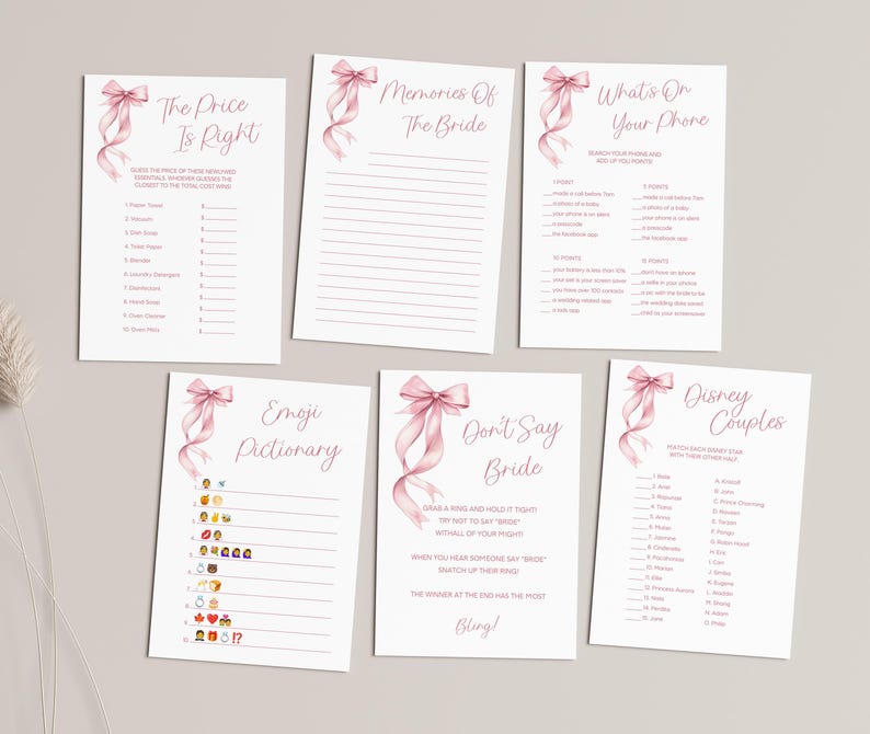 Puede incluir: Un conjunto de diez tarjetas de juego de despedida de soltera imprimibles con lazos rosas. Los juegos incluyen "El precio es correcto", "Recuerdos de la novia", "Qu&eacute; hay en tu tel&eacute;fono", "Pictionary Emoji", "No digas novia" y "Parejas Disney".