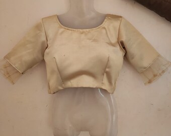 Blusa sari de seda dorada hecha a mano: tela de diseñador indio