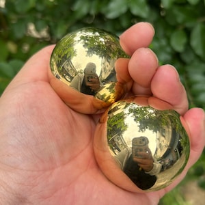 Paar massief messing baoding handoefenballen vintage metalen zorgballen palmtherapie stressbolletjes