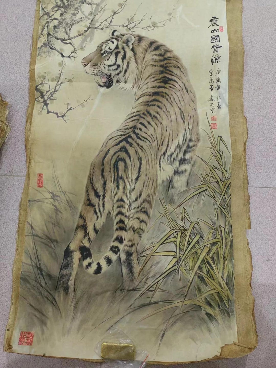 Chinese Old Scroll Painting Rice Paper Painting, Mountain Climbing ...