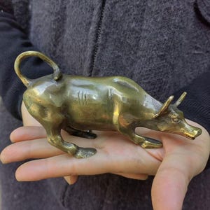 Unique Copper Wall Street Bull Statue Sculpture,Brass Cow Ox Statuette Figurine Modern Home Decor Office Lucky FengShui Ornaments Craft P690