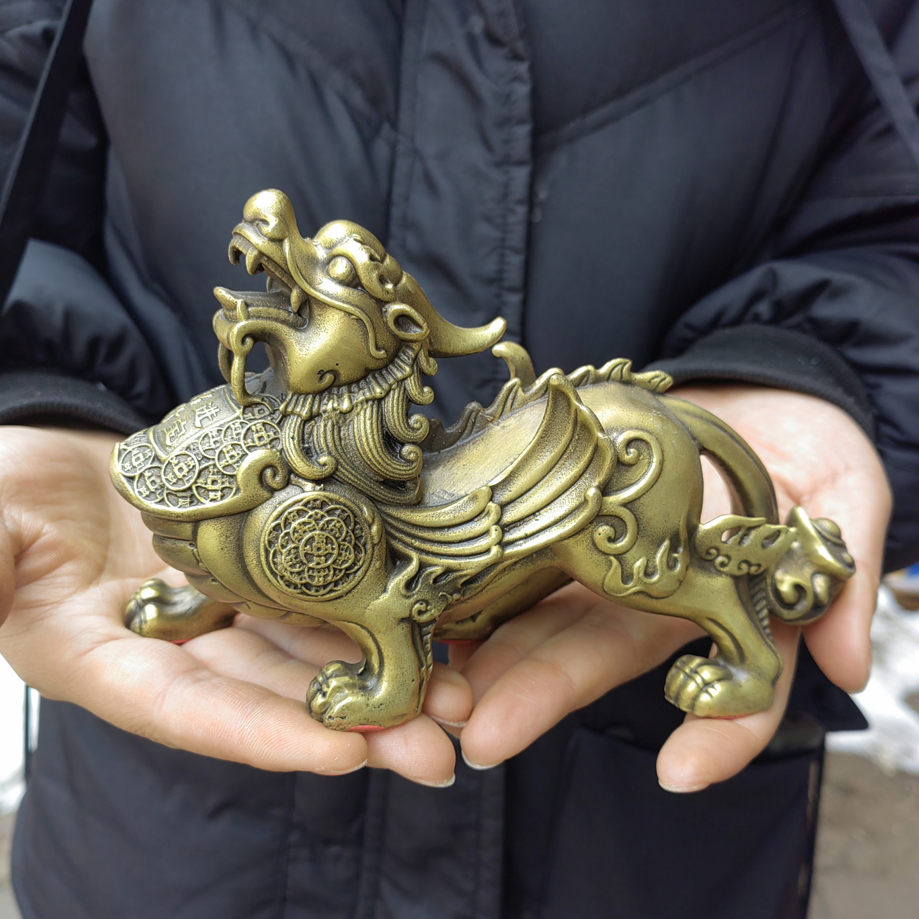 置物 pipi Pair Brass Pixiu Statues, Feng Shui Temple Guardian Decor - Etsy