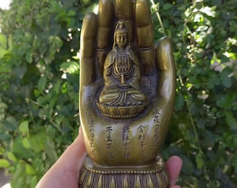Old Copper Buddhism Guan yin Sitting in Hand, Tibet Temple Kwan-yin Buddha  Mudra Hands Asian Statue Figurines Buddha Hand Lotus Statue P500