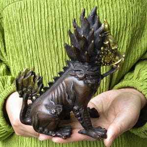 Asian Copper Tibet Di Ting Beast Ornament Pixiu Miniature Brass Nepal Mythological Creature Foo Dog  Feng shui Decor Ancient bronze   PDD489