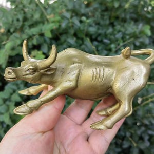 Unique Copper Wall Street Bull Statue Sculpture,Brass Cow Ox Statuette Figurine Modern Home Decor Office Lucky FengShui Ornaments Craft P665
