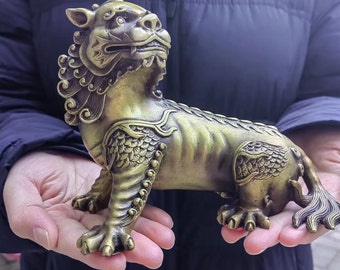 Ancient China Copper Gilt Fengshui Animal Pixiu Beast Wealth Bixie Statue  Old Chinese Copper Exorcise Evil Spirits brave troops KylinPDD096