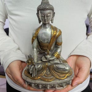 Yoga Decor white copper buddha tibetan Buddha Statue for Home Decor, Outdoor for Zen Decor Buda Indoor Gift for Relaxation Meditation Pdd727