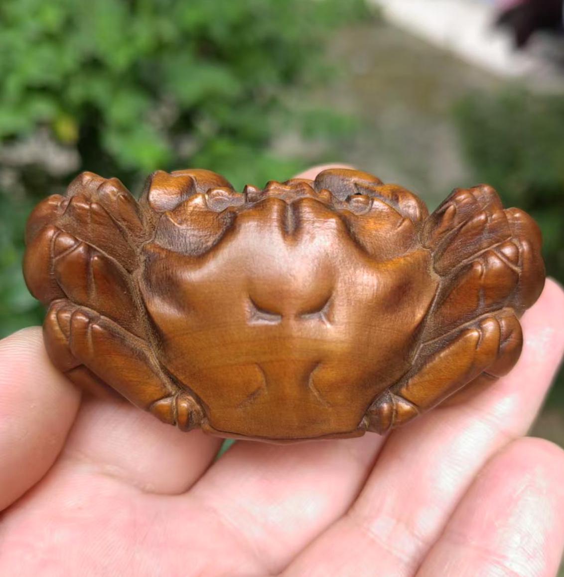 木製カニの彫刻 カニの像 木彫り 彫刻 完全手彫り カニの置物 ティーペット ギフト