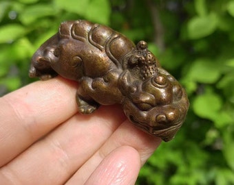 Ancient China Copper Gilt Fengshui Animal Pixiu Beast Wealth Bixie Statue Old Chinese Copper Exorcise Evil Spirits brave troops Kylin PDD324