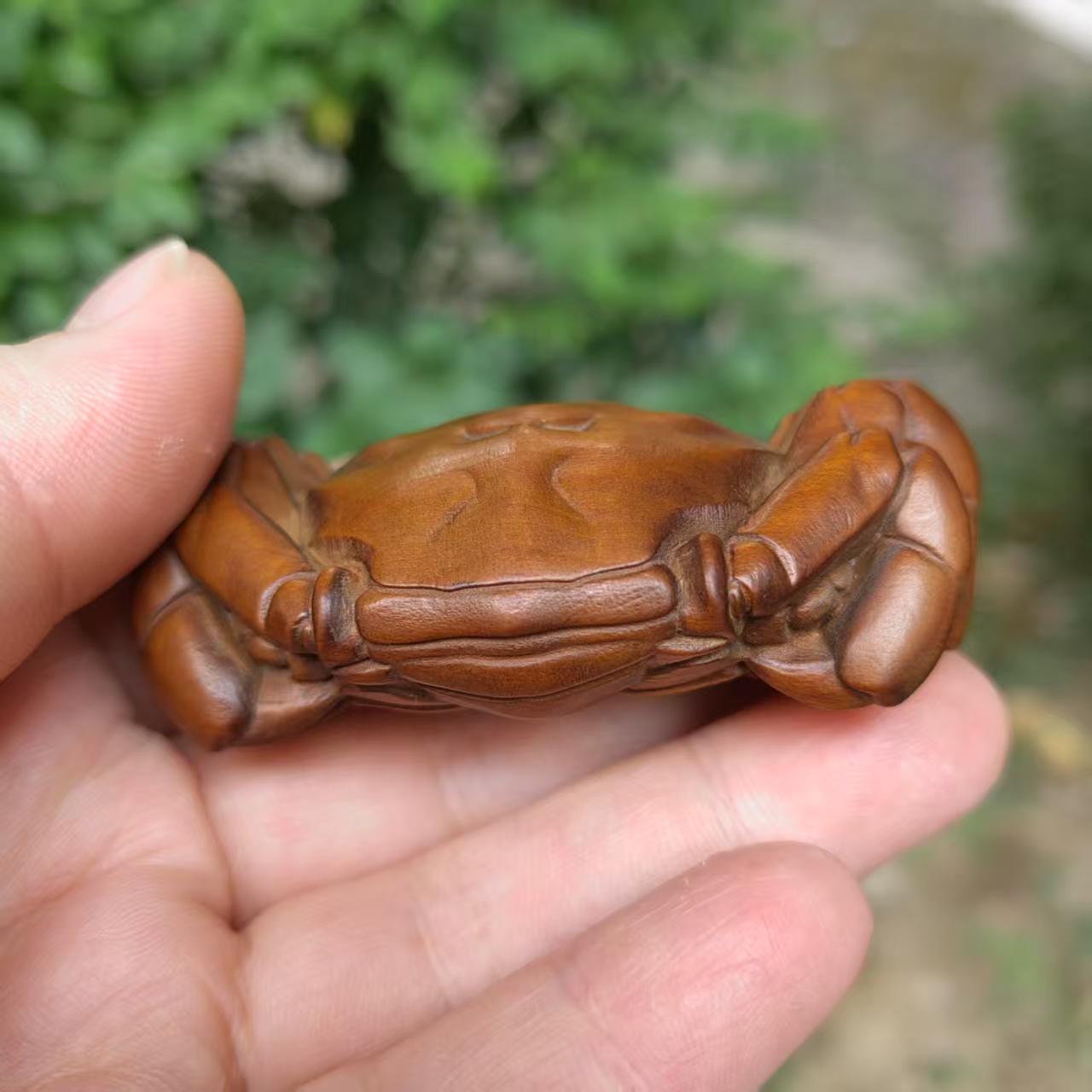 木製カニの彫刻 カニの像 木彫り 彫刻 完全手彫り カニの置物 ティーペット ギフト