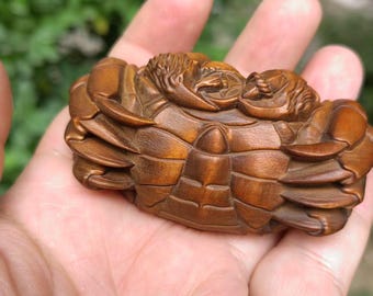 手彫りのツゲのカニの置物、木彫りのティーペット - Etsy 日本