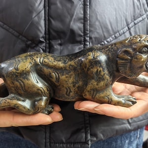 Feine Messing Wildkatze Statue Sibirischer Tiger Design Handgemachte Figur Prunkstück Dekor Liegekatze Retro Good Luck Housewarming Weihnachten PDD103