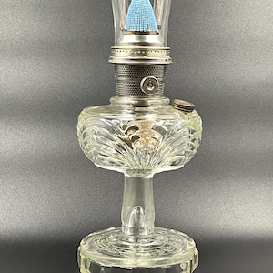 Aladdin Model C Oil Lamp: Washington Drape Glass Font, Nickel Burner