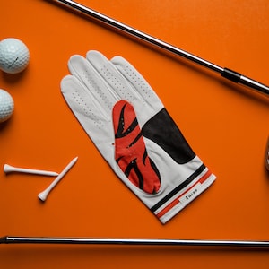 Tiger Golf Handschuh | Premium Cabretta Leder | Perfektes Geschenk für Vatertag, Junggesellenabschiede, Feiertage, Feiern, Golf Ausflüge & mehr!