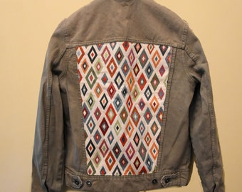 Men's Vintage Denim Jacket with Frida Kahlo Gobelin Fantasy Fabric - Handmade Retro Fashion Statement Piece - Unique Gift for Him