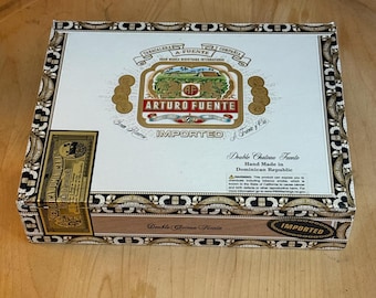 Arturo Fuente Seleccion Privada nr 1 Pudełko na cygara z hiszpańskiego cedru Puste, bez cygar