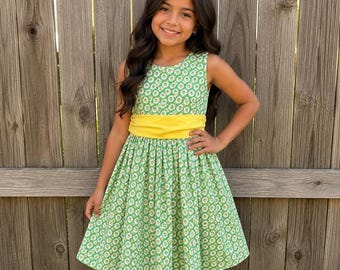 70s Handmade Vintage Daisy Green Yellow Polka Dot Sleeveless Summer Dress 8-12