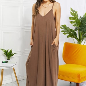 vneck linen dress White Linen Dress V-Neckline