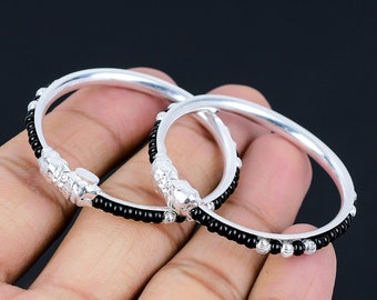 Handmade Silver Baby Bangle Pair: Black Stone Nazaria, Non