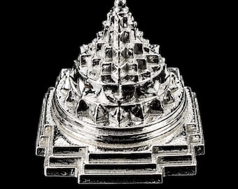 Zuiver zilveren Shree Yantra-piramide