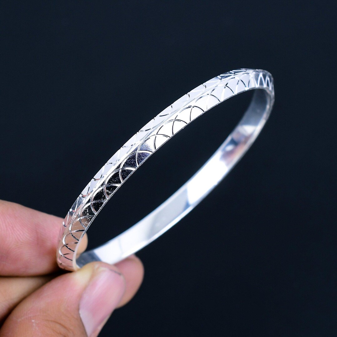 Amritsar Silver Khanda Design Punjabi Kada Bracelet - Stainless Steel Unisex Bracelet For Men & Women - View #3