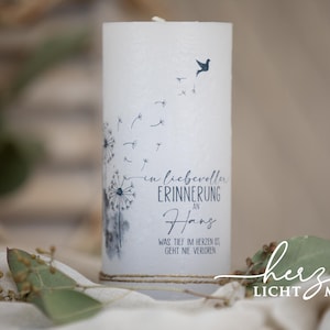 Trauerkerze &quot;PUSTEBLUME&quot; modern personalisiert mit Wunschtext liebevolles Trauergeschenk Erinnerungskerze Rustik oder LED individuell